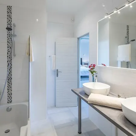 Vila Luxury Blue Orchid 5bd 5 Bath And